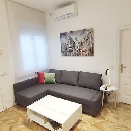 Lovely Apartment In Madrid Center Bagian luar foto